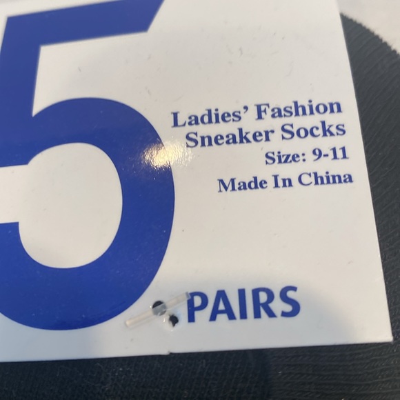 NWT 5 Pairs Sneaker Socks - Picture 2 of 3